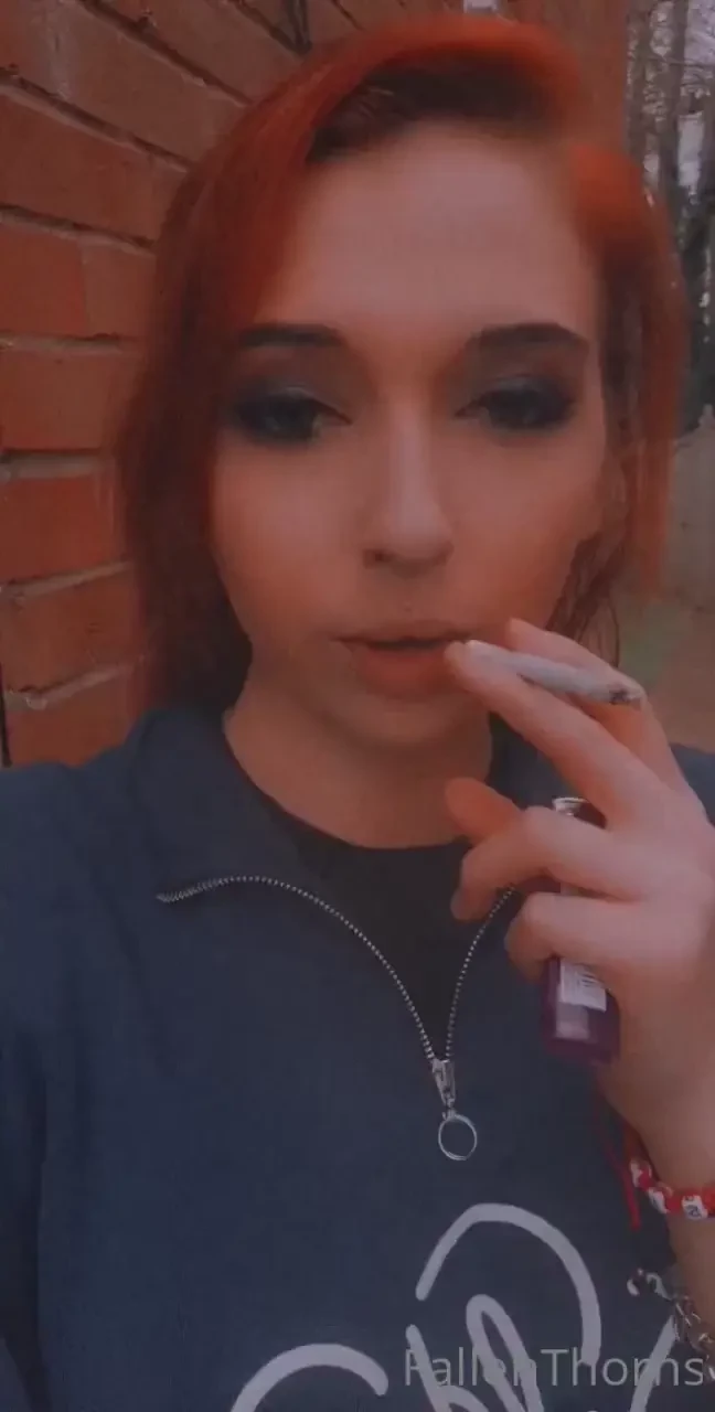 Got asked for a short smoking video with a rolly so here you go not my 