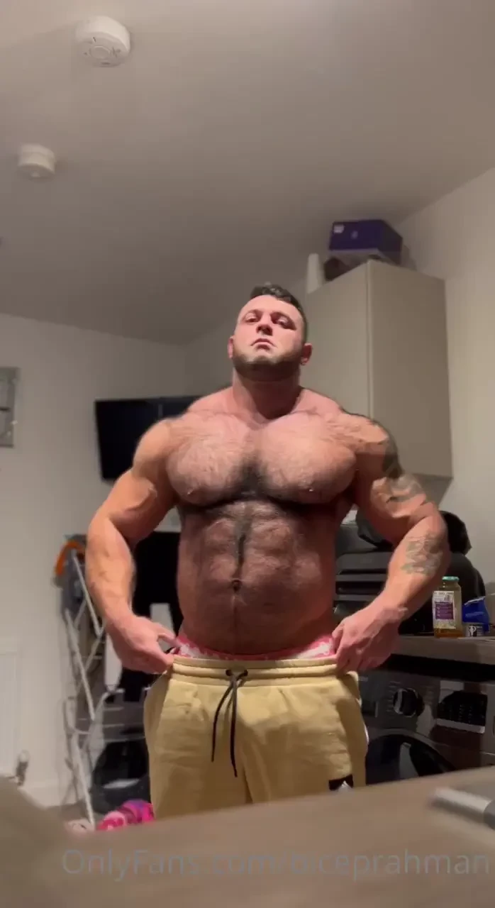 Growing you should feel how solid all my muscles are 