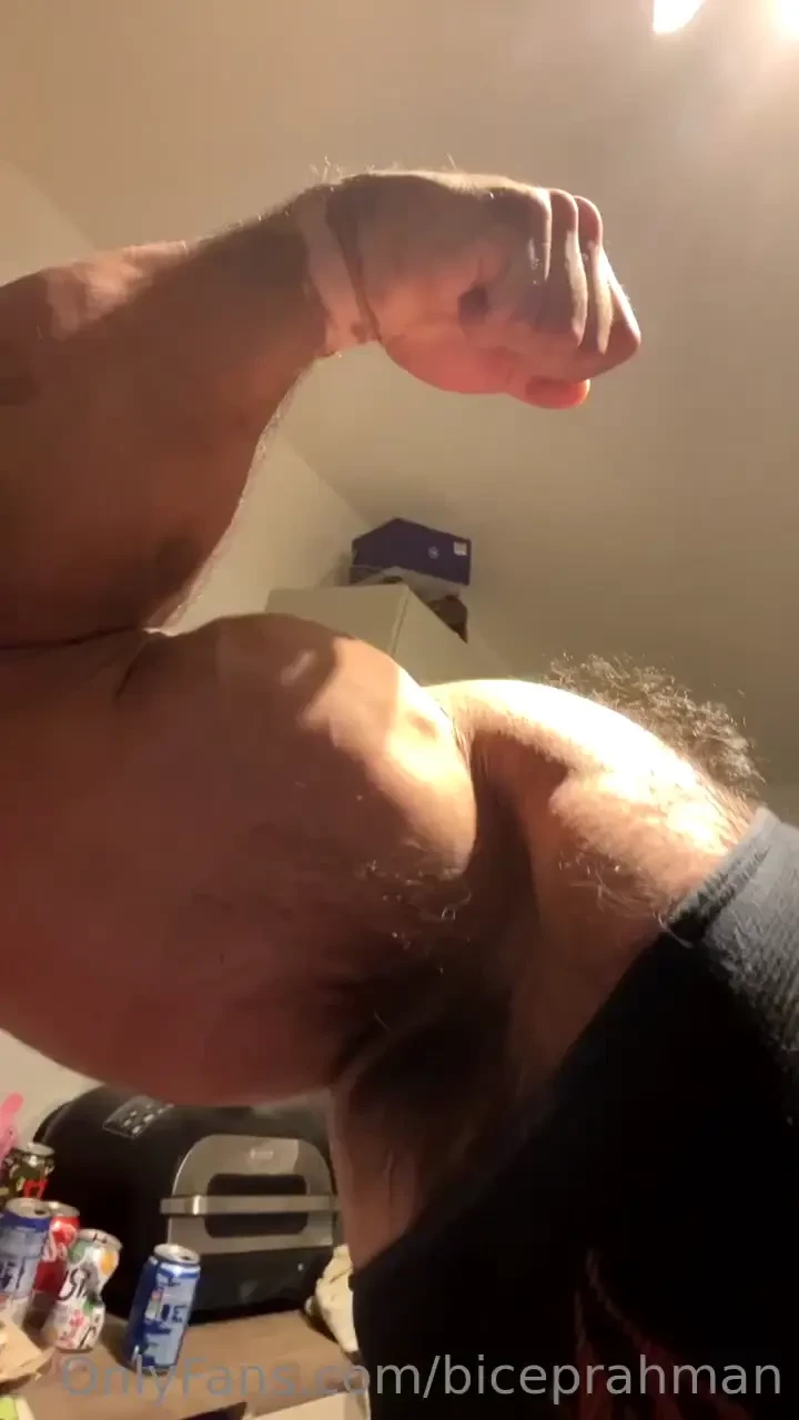 Close up of my bicep 