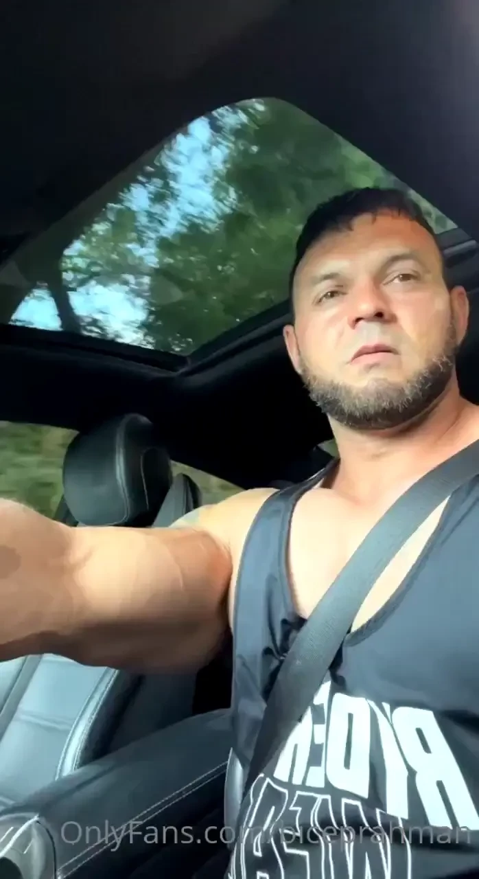 Reckon i could kiss the biceps or shall i leave that for you to do 