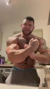 Im your fucking alpha
