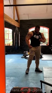 Little shorts in the gym