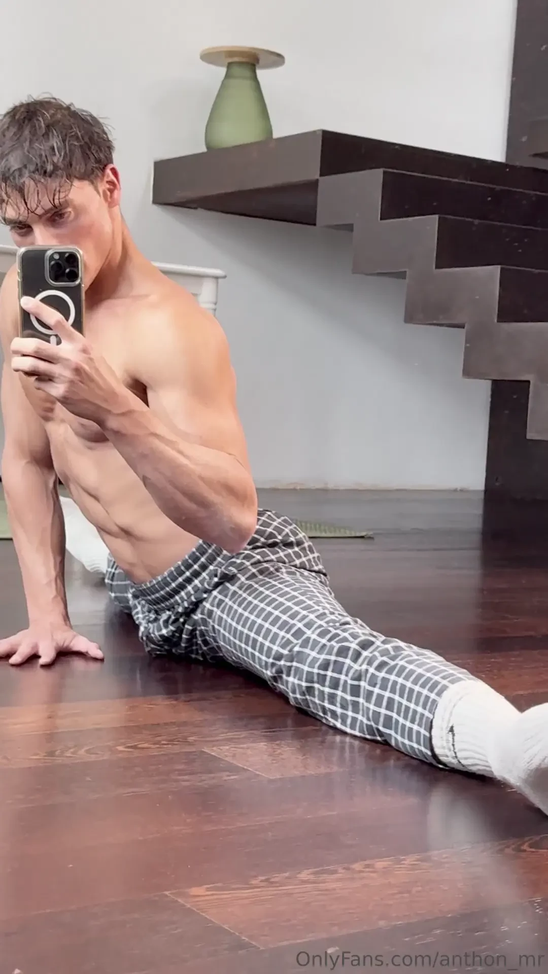 No better way to wake up than stretching with daddy gm 