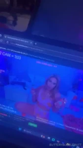 Live for one hour brittlive com