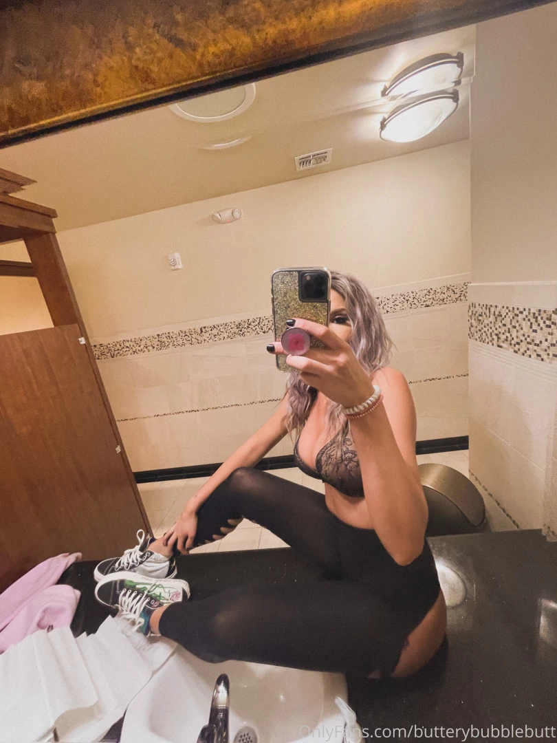 We love a good gym sesh part 1 