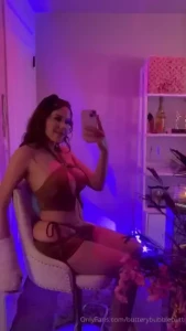 Butterybubblebutt part 2