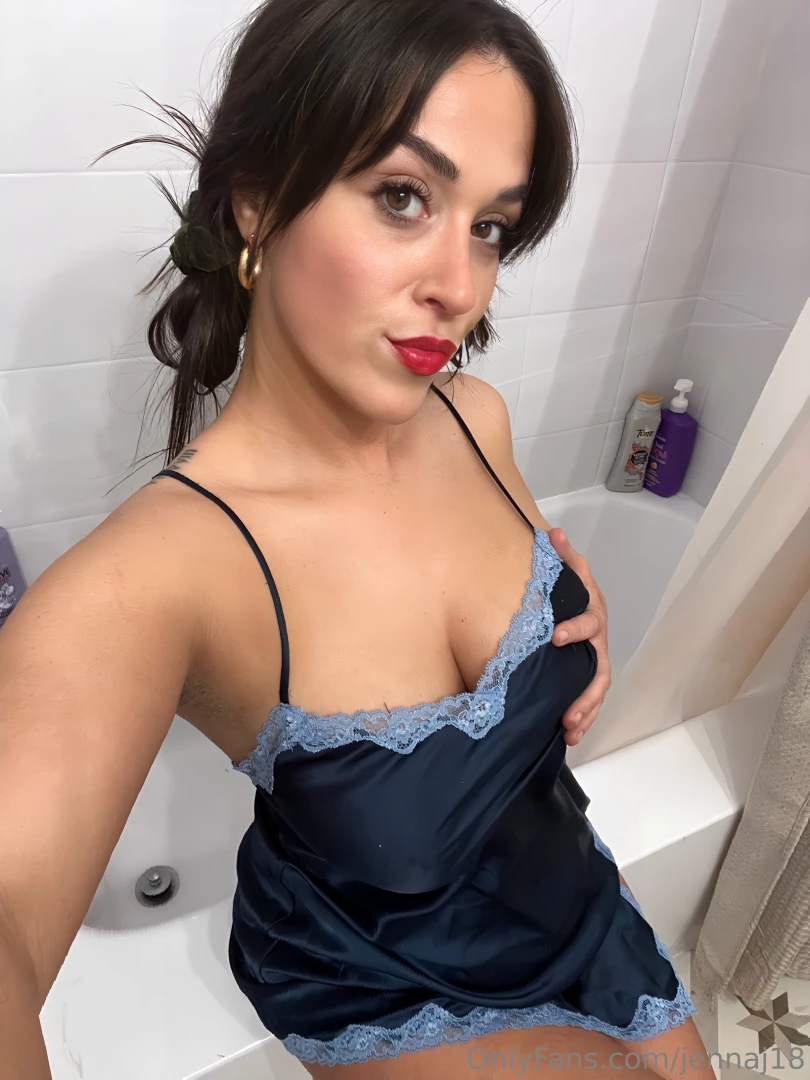 What do we think of the blue pre injury part 2 