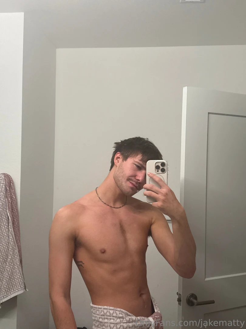 Go check out jakemattyxl for lots of my content no ppv 25 promo going 