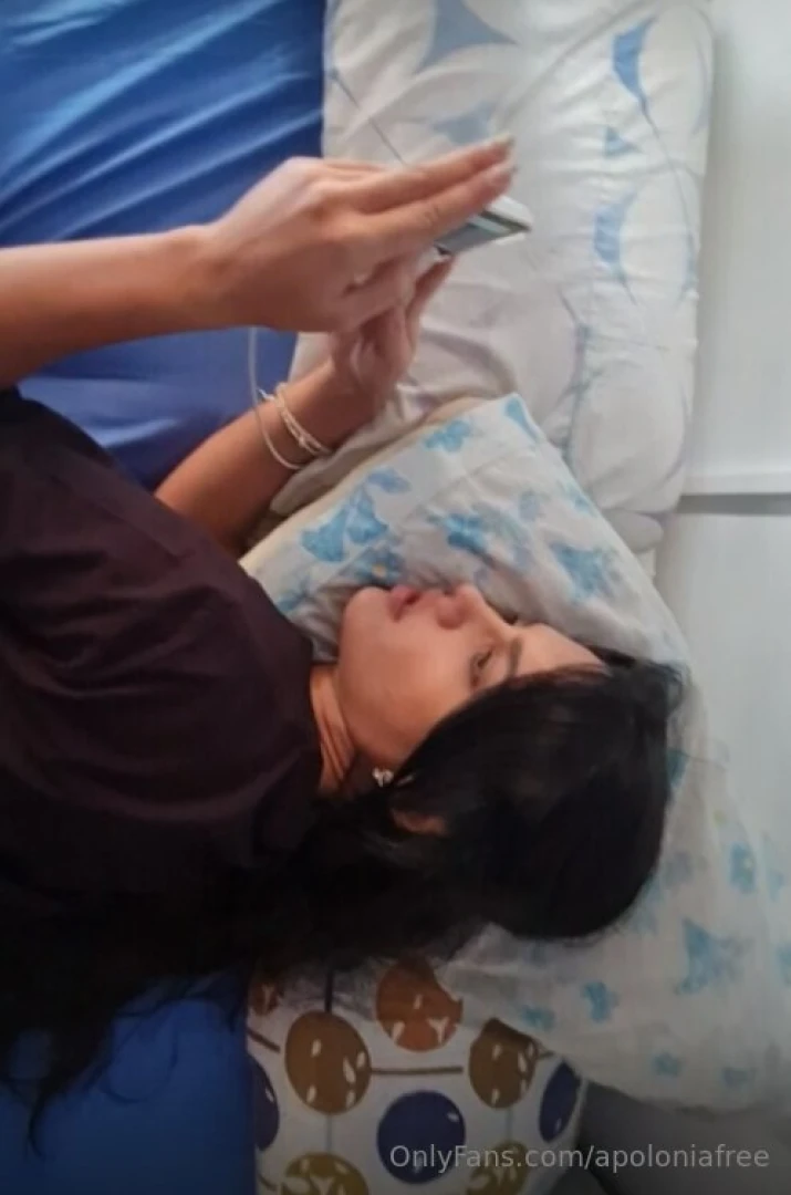 Chating while big cocks fucks me until creampie 15min spontaneous sex part 1 