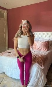Cute little photo set in this gym fit