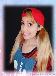 Set de shorty 21 fotitos del personaje de bust a groove part 3