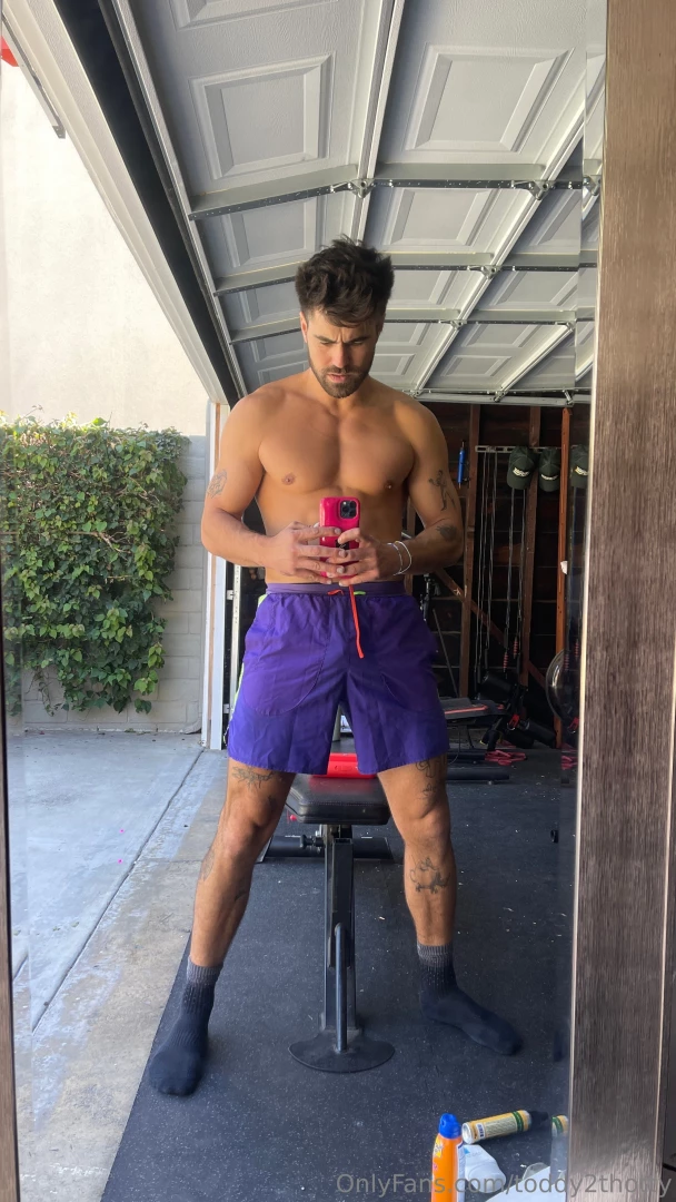 Looking for a new gym buddy wya 