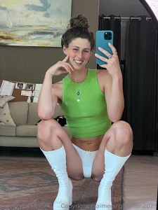 Sometimes i wonder what my life would have looked like if i chose to