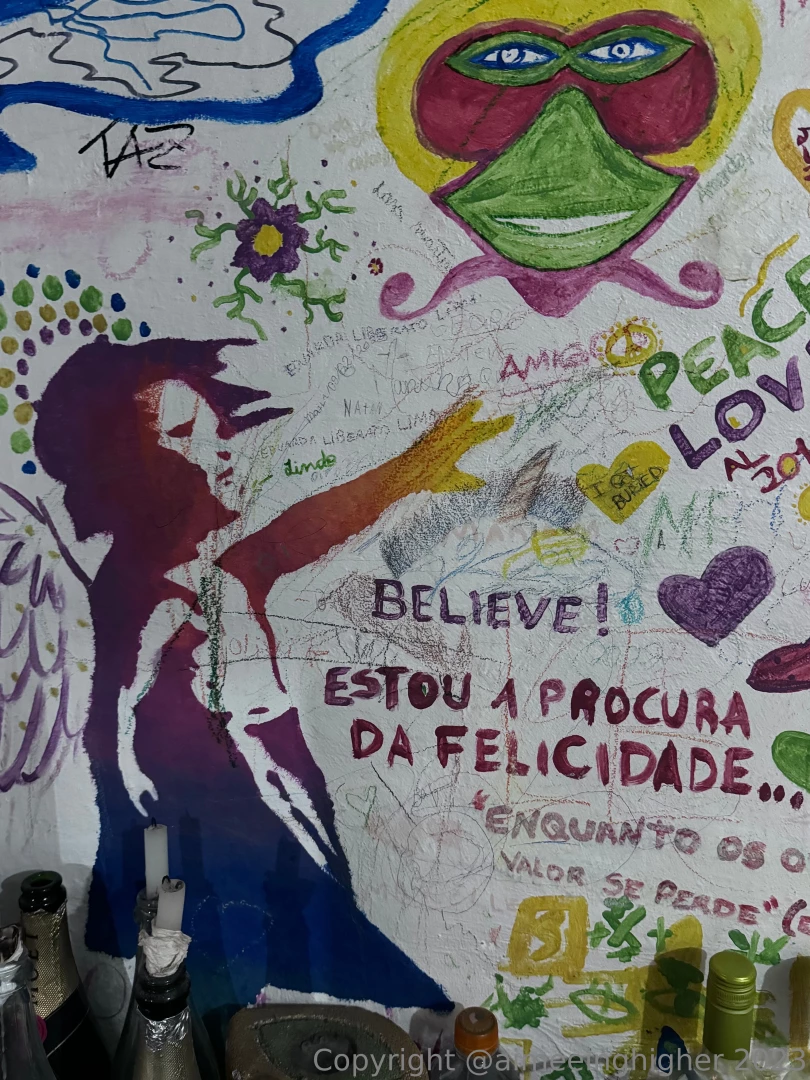 You never know what to expect in bathrooms - i took a fancy to this part 5 