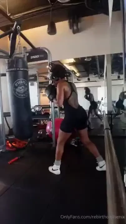 Should i box naked now 