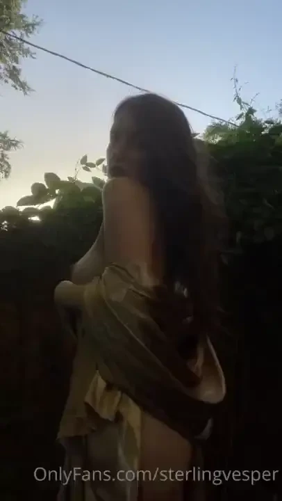 Fuck me in the garden an aesthetic if you will 