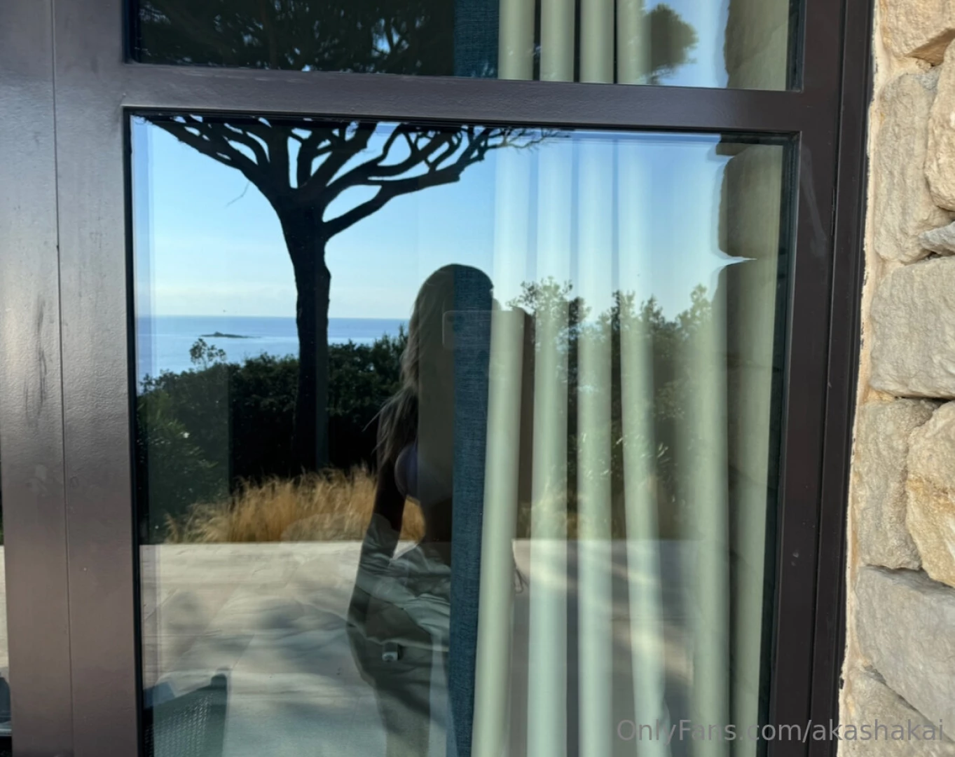 Xxx livestream at 5 30 pm pst today don t miss this one 