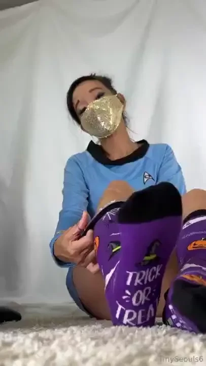 Stinky spooky sock removal 