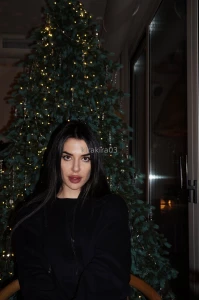 Scarlettandrsn she have no taboo and ready to have fun she likes to be part 8