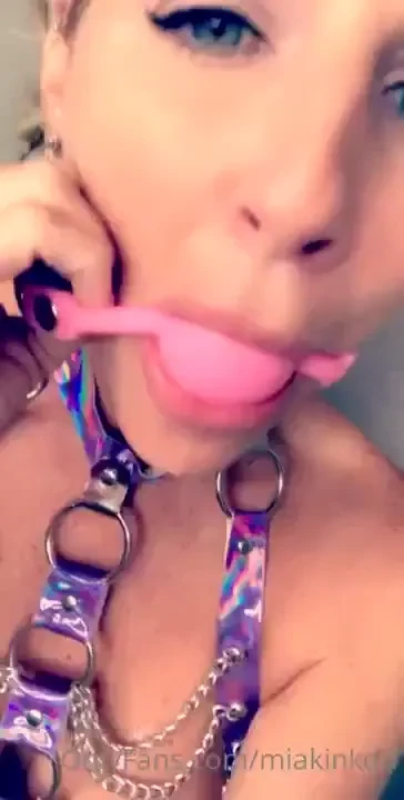 A little drooling tease 