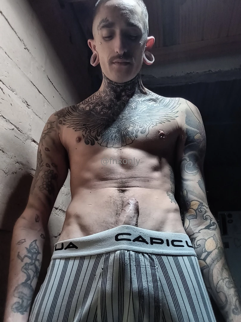 Before going to sleep i would like to play a little 