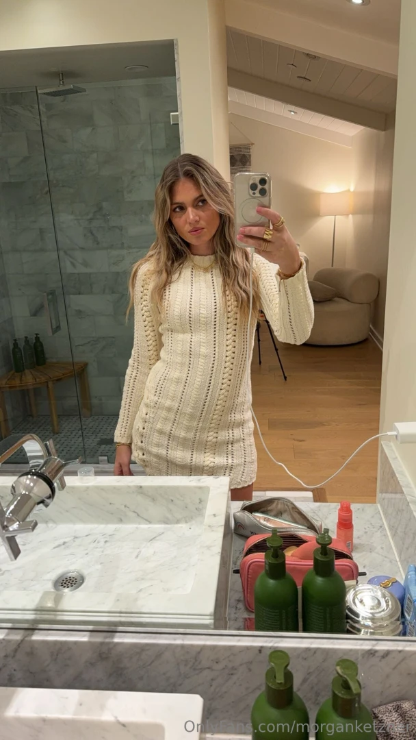 Some days its so hard to decide what to wear like it 