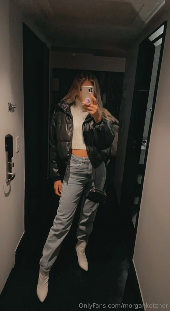 How sexy are these boots 