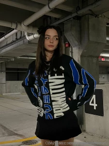 Ready for the fridayyy girl yaaay