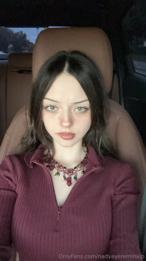 Ur fav lil brat message me if you wanna see something freakyyy tonight part 12 