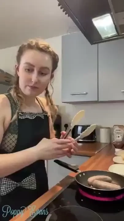 What should i cook for you guys next maybe eggs then i can ask how you 