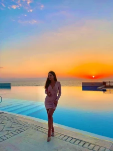 How do you like me in this pink dress it s tight on my figure and you