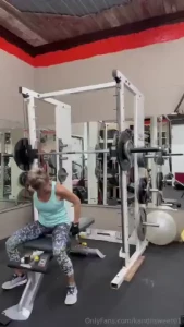 Leg day uugghhh again muaw part 1