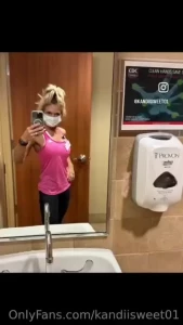Just a workout selfie quickie