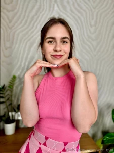 Maybe it s a woman s confidence when she walks into a room or her