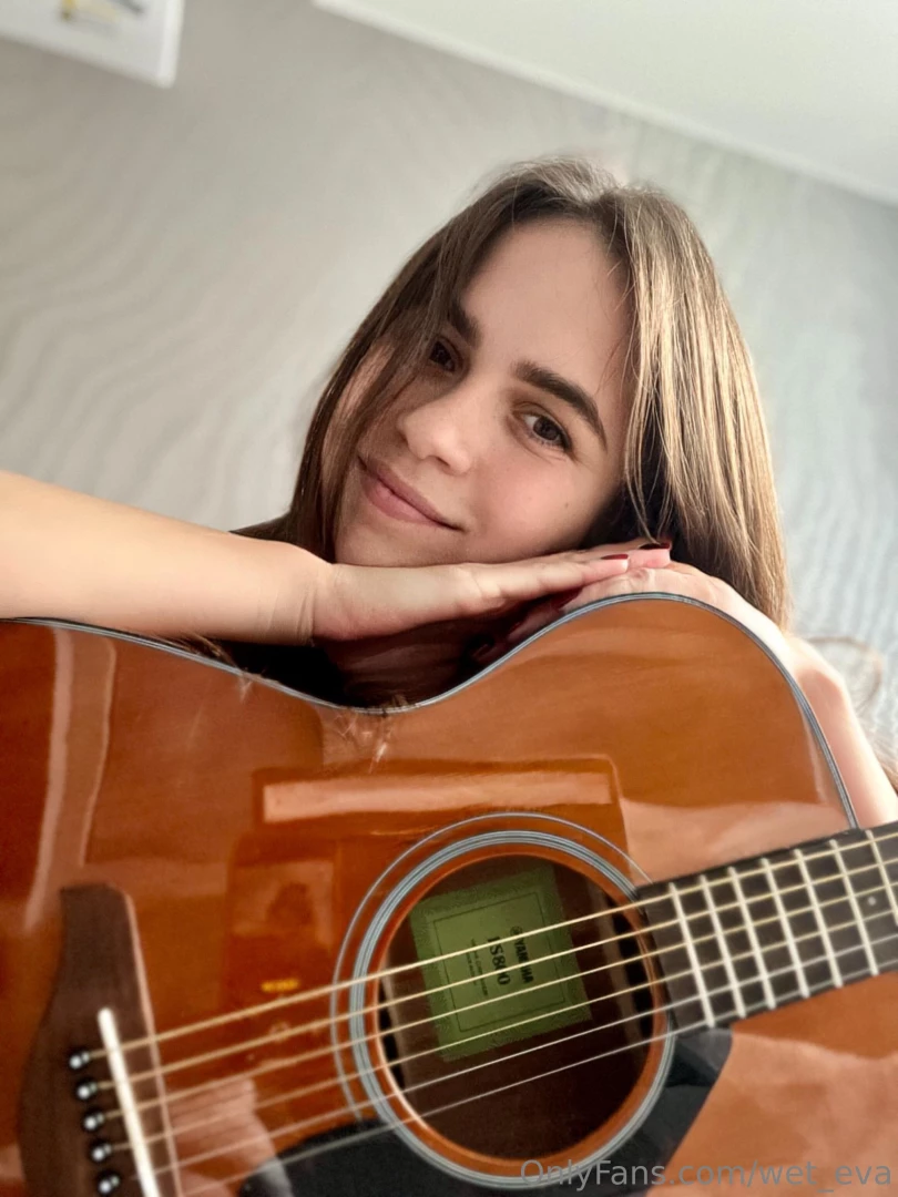 Help the music ring out again my string broke today and without new 