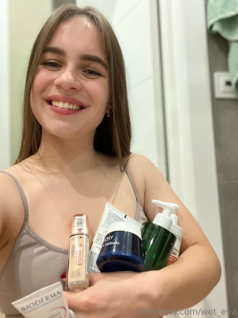 Thank you my loves to my amazing subscribers thank you for being here 