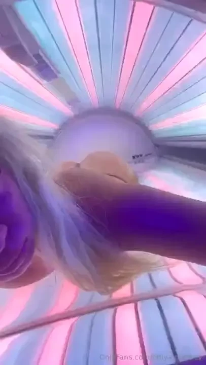 Getting brown and peachy 