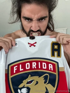Panthers vs devils starts right now come watch with me