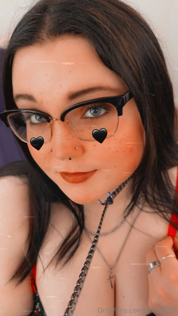 It s my birthday and i m feeling extra naughty tip any amount and 