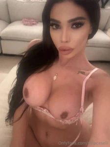 What are the best emojis you use in a sex chat part 12