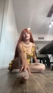 Worship these soles for a goodnight