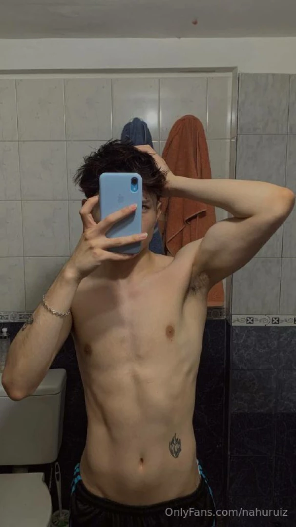 Free tavit0 tavit0 19 yo twink boy hot content paid frecklesboy 