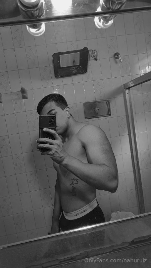 Juancar9 subscribe for free virtual boyfriend hot videos cum custom 