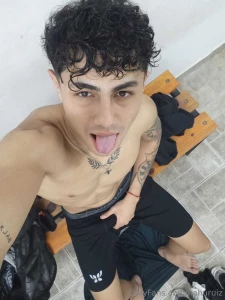 Here ready to wait for you baby don t waste your time