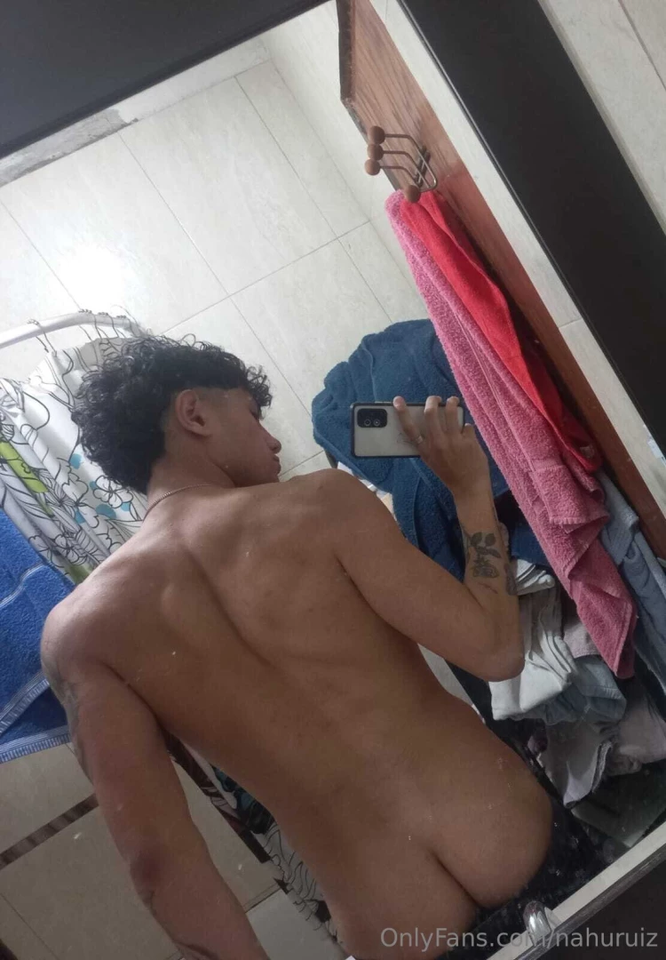 Would you like to see my ass closer 