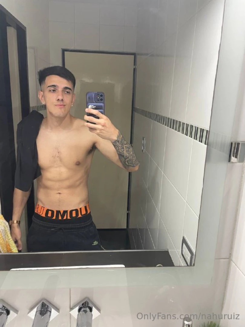 Free subscription kingsexyboyy kingsexyboyy 