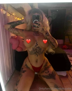 Oh the things we d do together in this mirror dm me