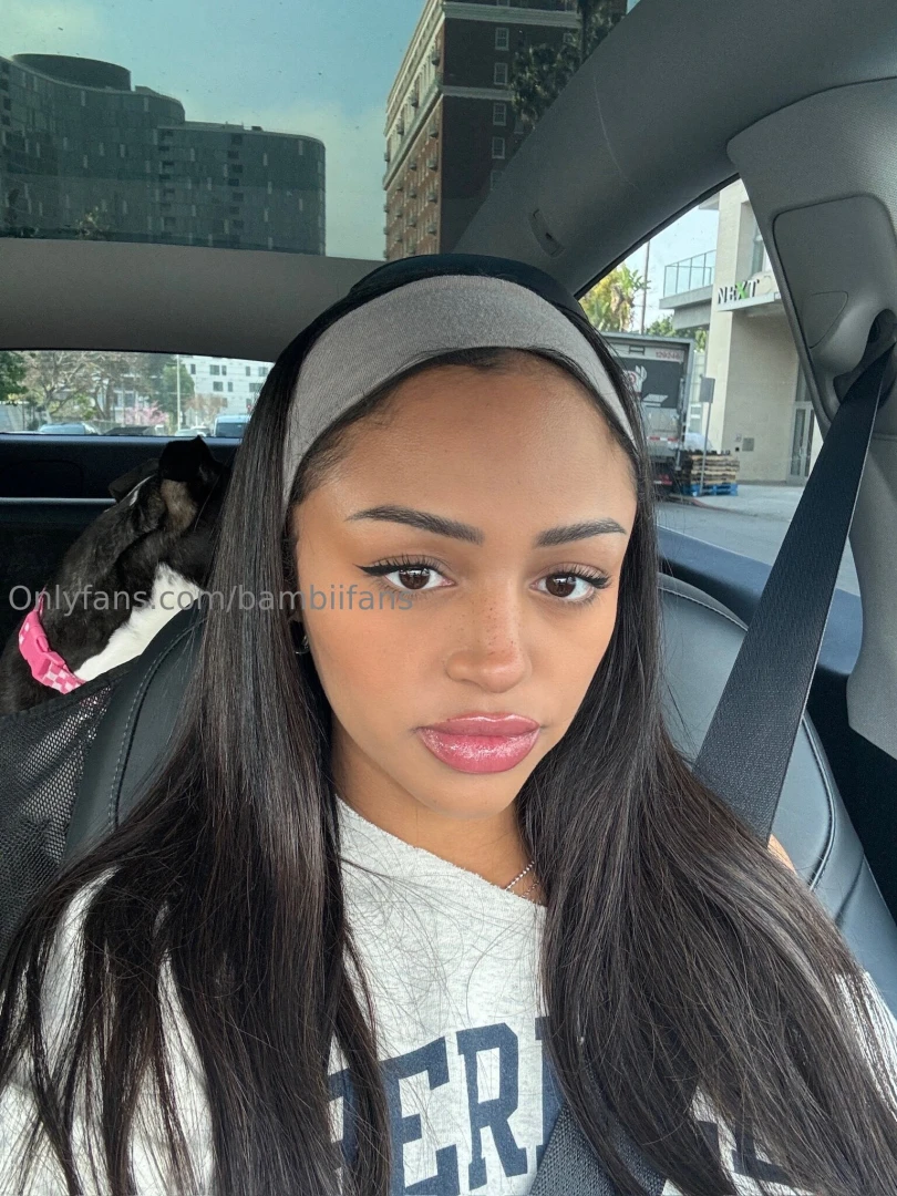 Running errands kinda day message me and keep me company 