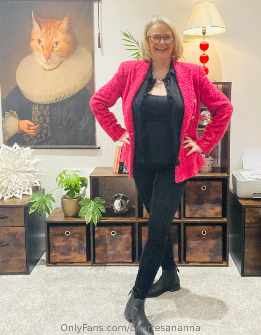 Saturday salutations well here s what i wore on friday night we had a 