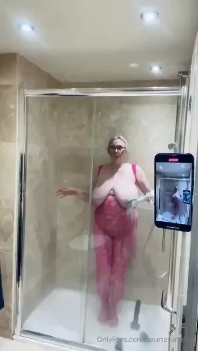 Last nights sticky shower didn t think through the steaming up hope 